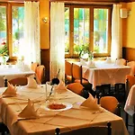 Hotel Kreuz 3*